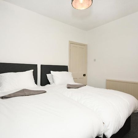 Cottage Style 3 Bedroom House - Close To City Centre & The Peaks 체스터필드 외부 사진