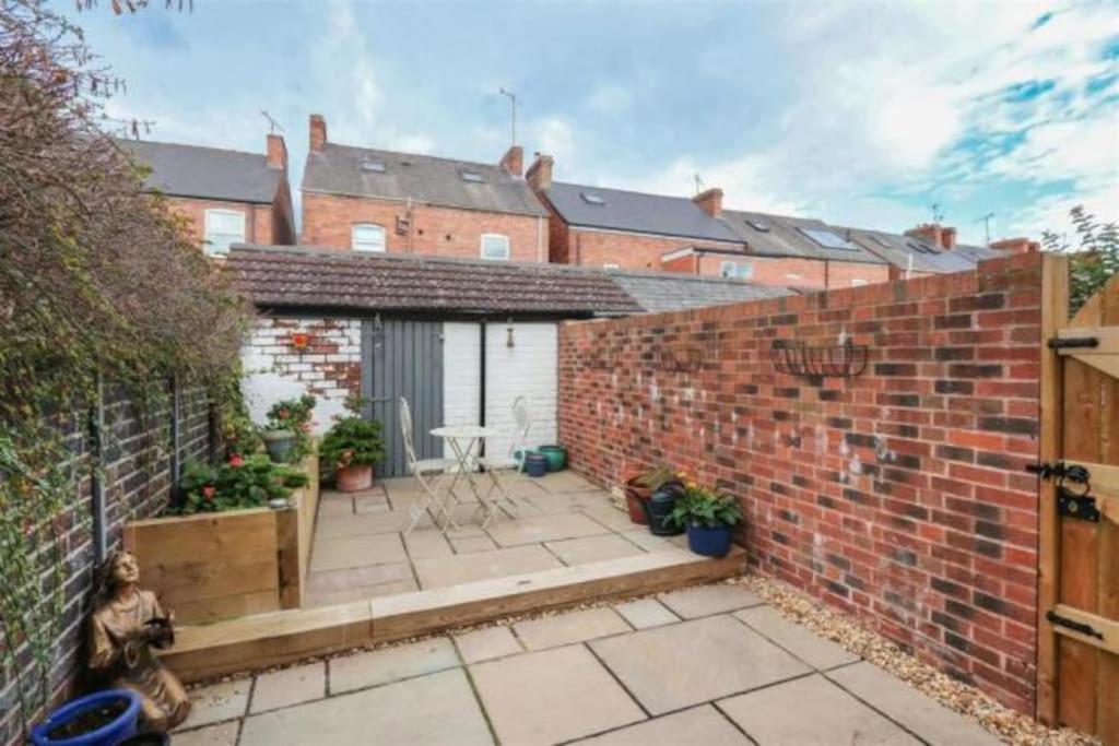 Cottage Style 3 Bedroom House - Close To City Centre & The Peaks 체스터필드 외부 사진
